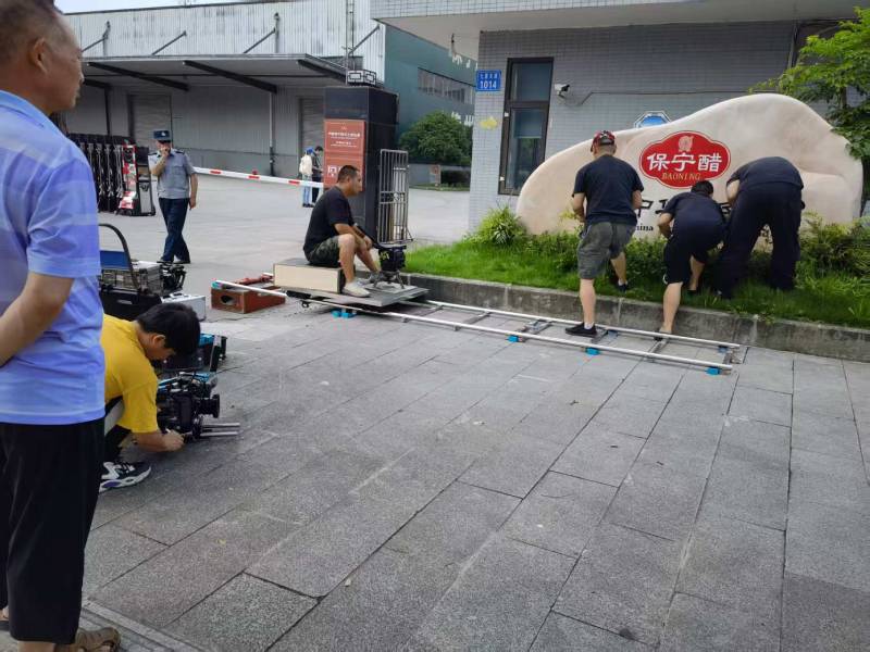 玉门市广告片拍摄公司核心优势：全流程服务，让品牌广告片省心更出彩